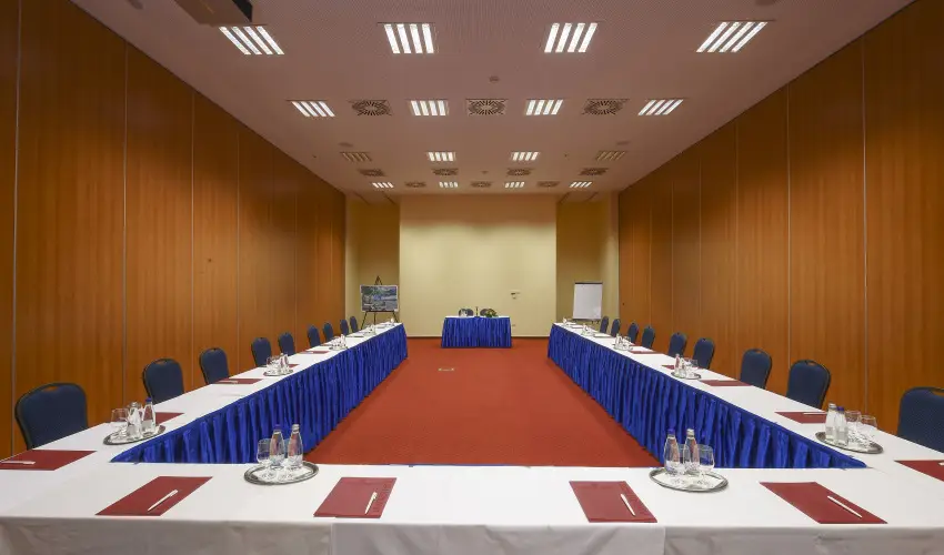 Hunguest Hotel Pelion  Tapolca - Mjus 1. htvge (1 jtl)