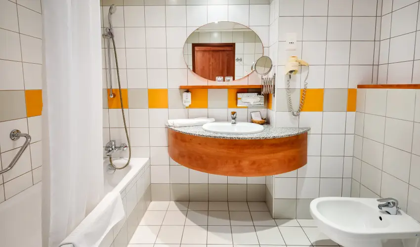 Hunguest Hotel Pelion  Tapolca - Mjus 1. htvge (1 jtl)