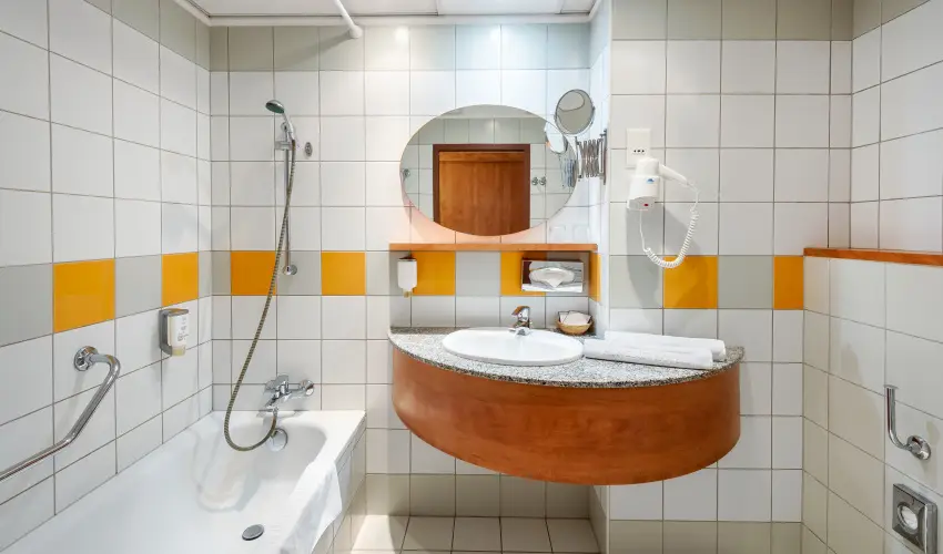 Hunguest Hotel Pelion  Tapolca - Mjus 1. htvge (1 jtl)