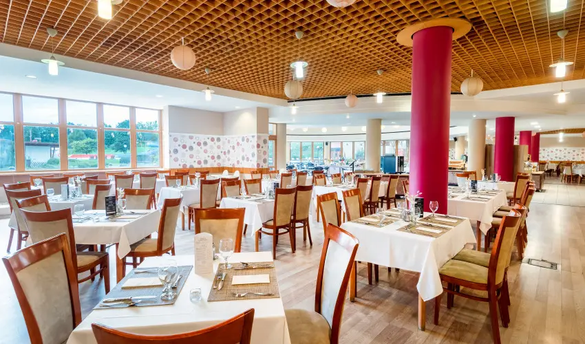 Hunguest Hotel Pelion  Tapolca - Mjus 1. htvge (1 jtl)