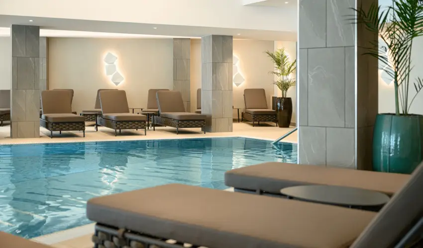 Kenese Bay Garden Resort & Conference Balatonkenese - Május 1. - teljes előrefizetéssel