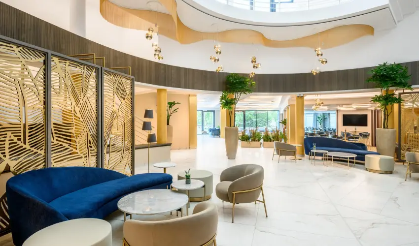 Kenese Bay Garden Resort & Conference Balatonkenese - Május 1. - teljes előrefizetéssel