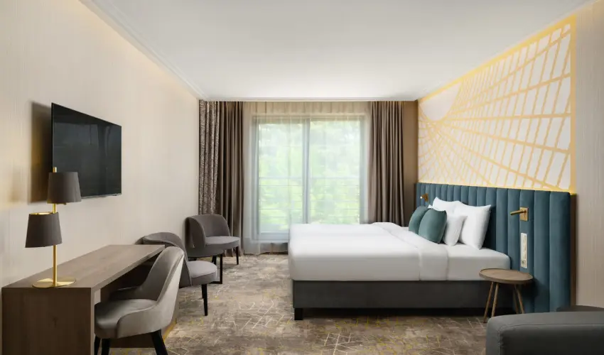 Kenese Bay Garden Resort & Conference Balatonkenese - Május 1. - teljes előrefizetéssel