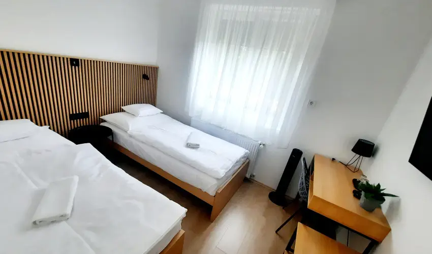 Svirg Terml Panzi Hajdnns - Mjus 1.