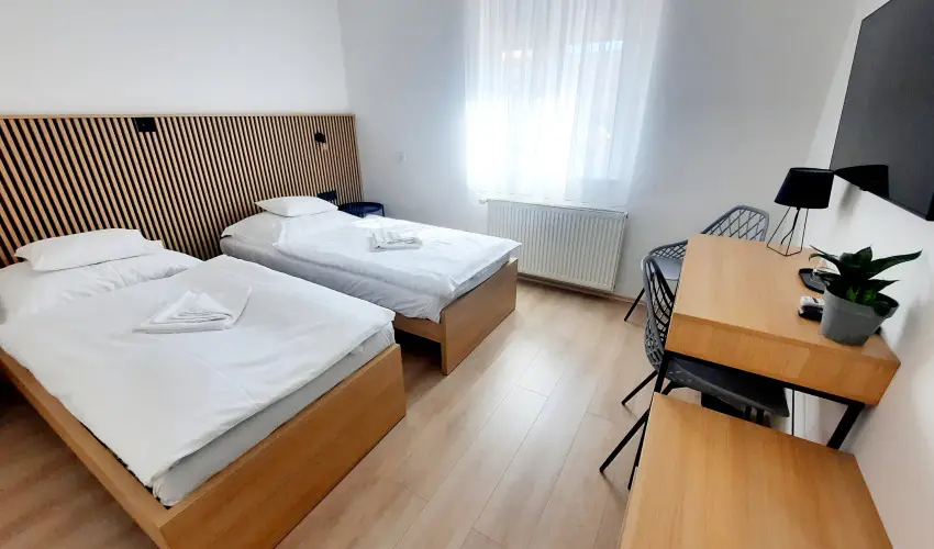 Svirg Terml Panzi Hajdnns - Mjus 1.