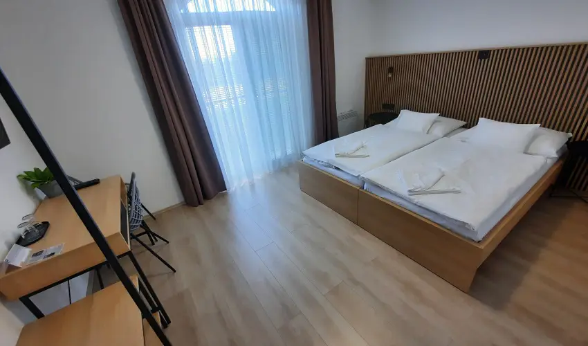 Svirg Terml Panzi Hajdnns - Mjus 1.