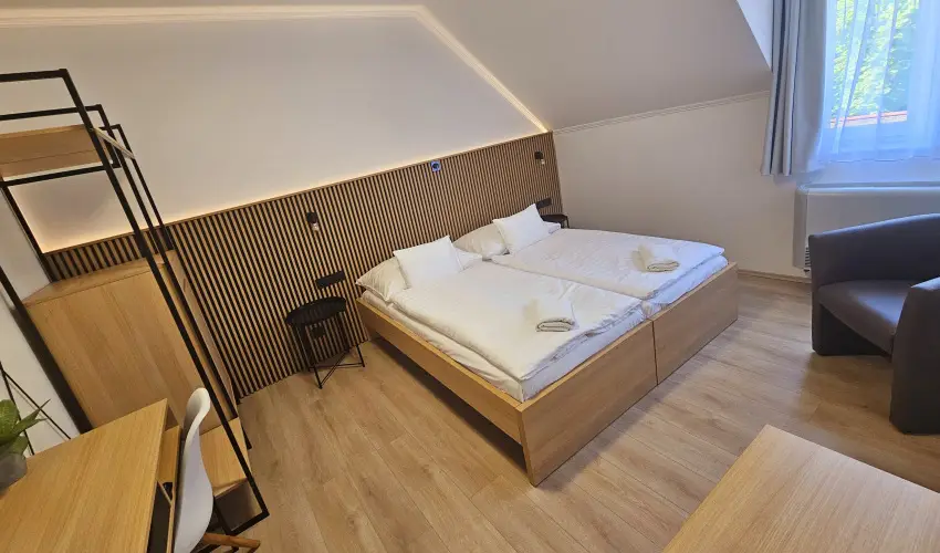 Svirg Terml Panzi Hajdnns - Mjus 1.