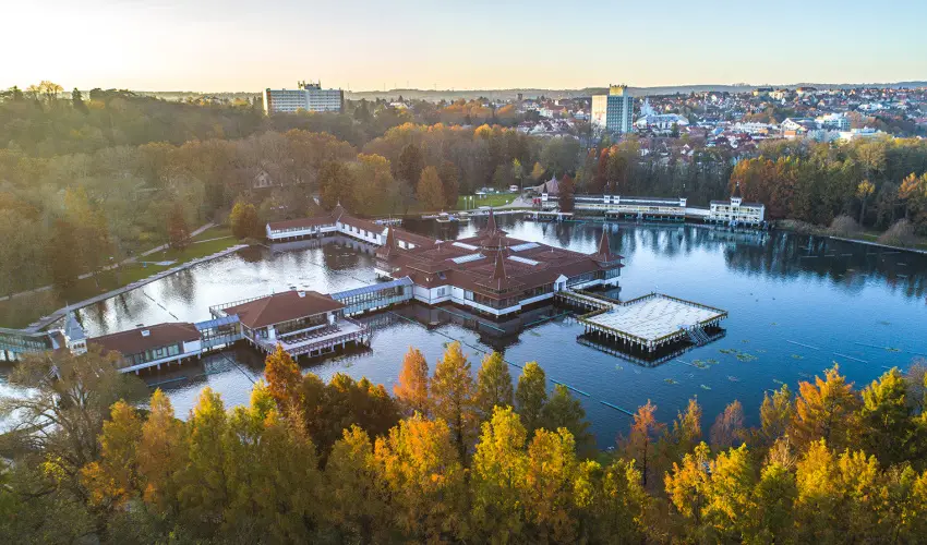 Hotel FIT H�v�z H�v�z - Maj�lis (min. 2 �j)