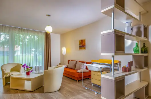 Term�l Apartmanok & Kemping Hark�ny - M�jus 1.