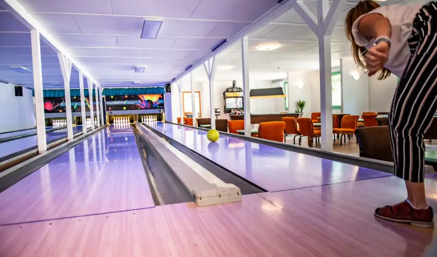 Term�l Apartmanok & Kemping Hark�ny Hark�ny - M�jus 1.