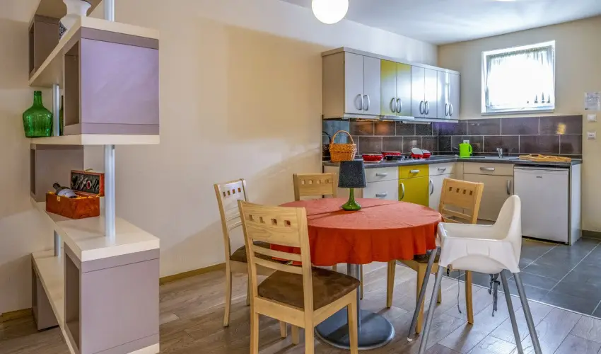 Term�l Apartmanok & Kemping Hark�ny Hark�ny - M�jus 1. - teljes el�refizet�ssel