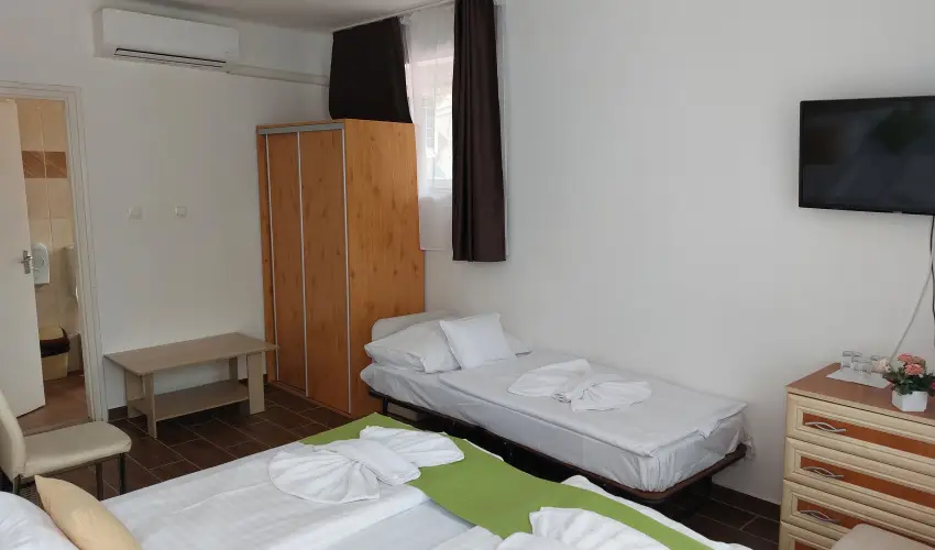 Thermal Panzi� Igal Igal - M�jus 1. (min. 2 �j)