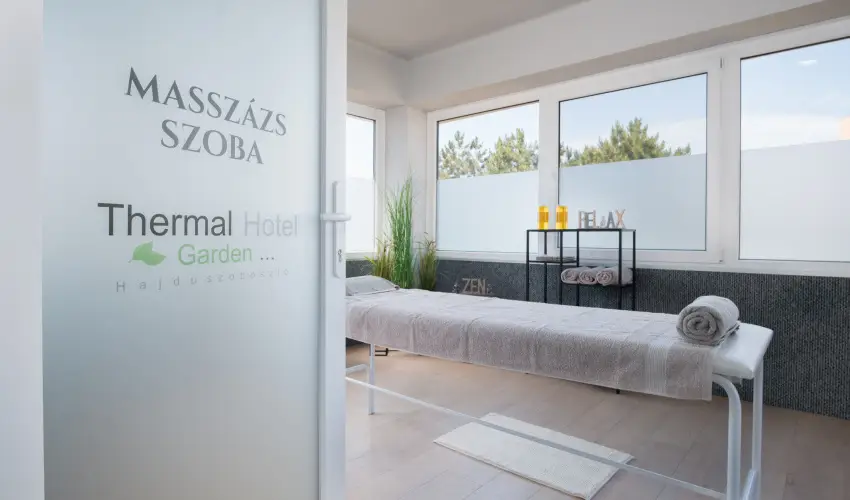 Thermal Hotel Garden Hajd�szoboszl� - M�jus 1. (min. 3 �j)