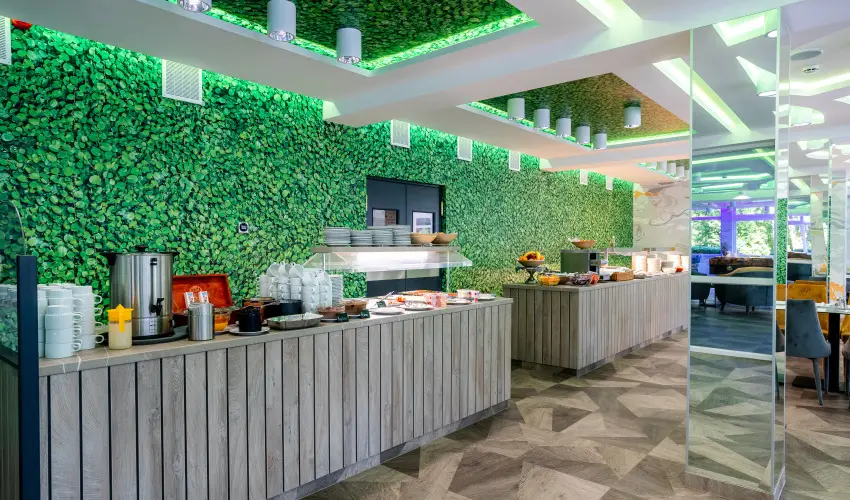 Thermal Hotel Garden Hajd�szoboszl� - M�jus 1. (min. 3 �j)