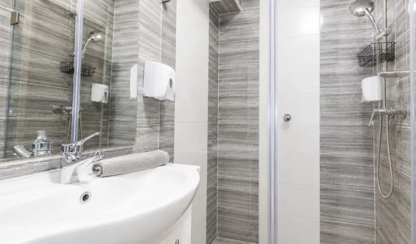 Tisza Gy�ngye Apartmanok Szeged - M�jus 1.