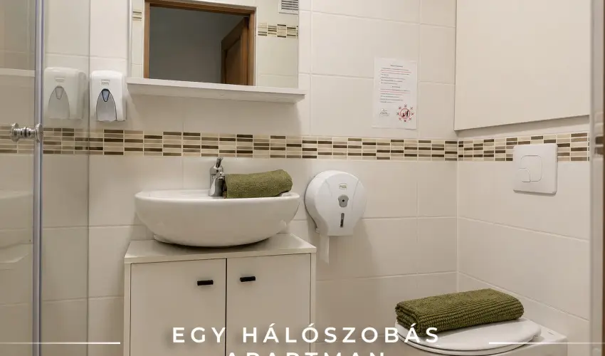 Tisza Gy�ngye Apartmanok Szeged - M�jus 1.