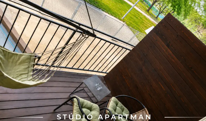 Tisza Gy�ngye Apartmanok Szeged - M�jus 1.