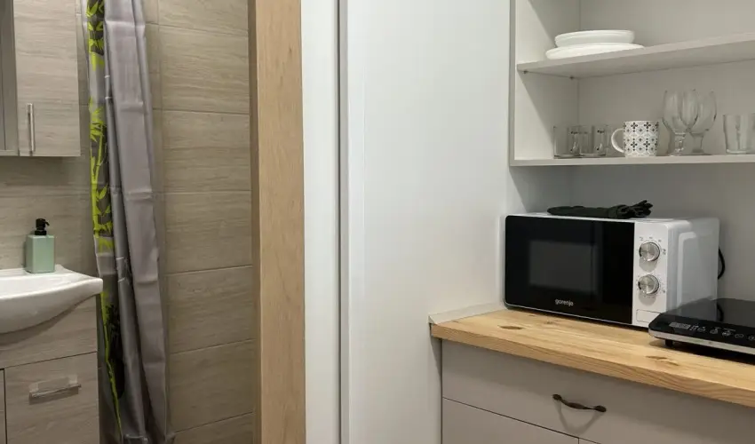 Tisza Gy�ngye Apartmanok Szeged - M�jus 1.