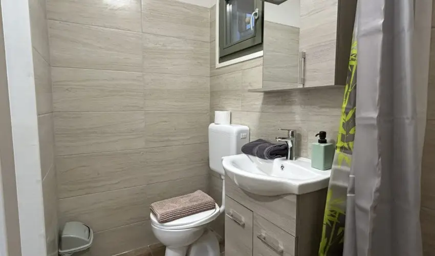 Tisza Gy�ngye Apartmanok Szeged - M�jus 1.