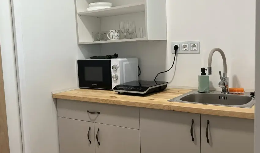 Tisza Gy�ngye Apartmanok Szeged - M�jus 1.