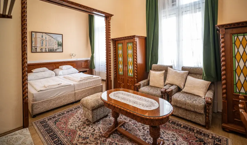 Tisza Hotel Szeged - Majlis 