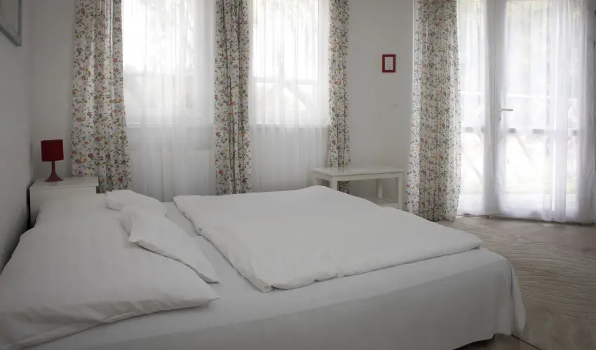 T-Part Panzi & Rendezvnykzpont Kszeg - Mjus 1.