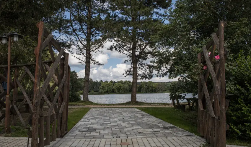 T-Part Panzi & Rendezvnykzpont Kszeg - Mjus 1.