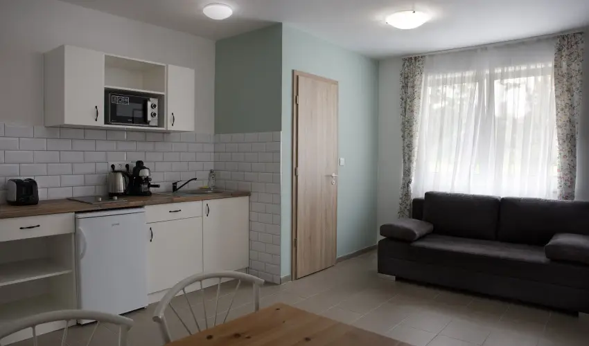 T-Part Panzi & Rendezvnykzpont Kszeg - Mjus 1.