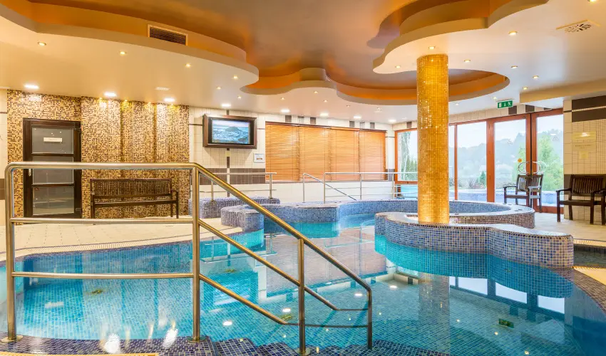 T Wellness Hotel Bnk - Majlis