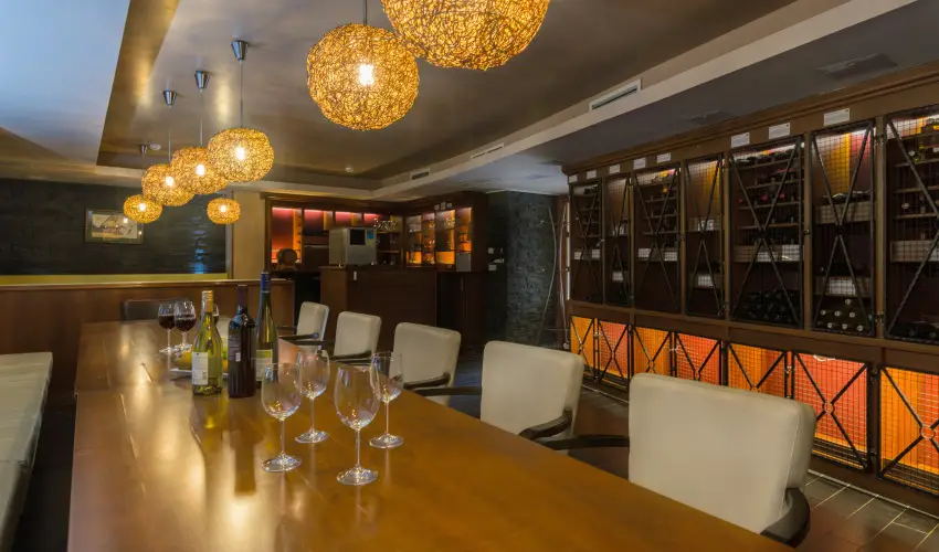 T Wellness Hotel Bnk - Majlis