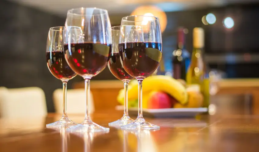 T Wellness Hotel Bnk - Majlis