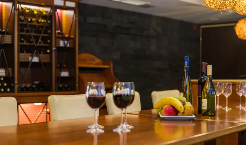 T Wellness Hotel Bnk - Majlis