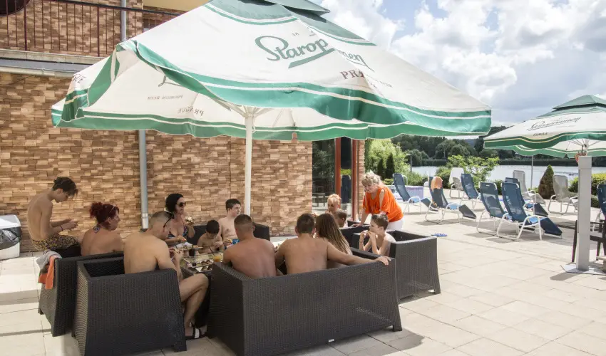 T Wellness Hotel Bnk - Majlis