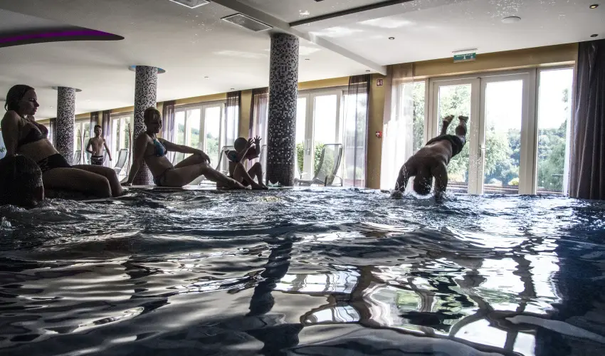 T Wellness Hotel Bnk - Majlis