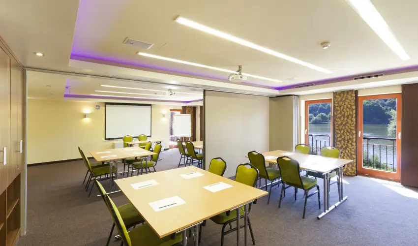 T Wellness Hotel Bnk - Majlis