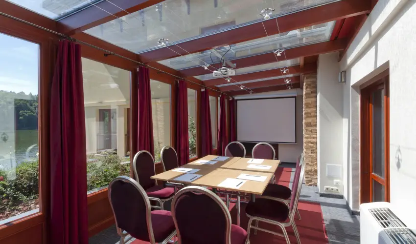 T Wellness Hotel Bnk - Majlis