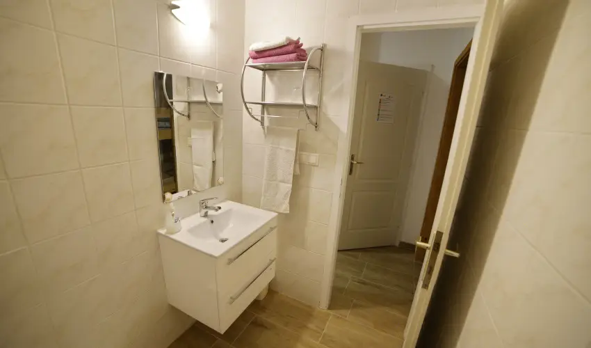 Tkert Fogad Nagymnyok - Mjus 1.