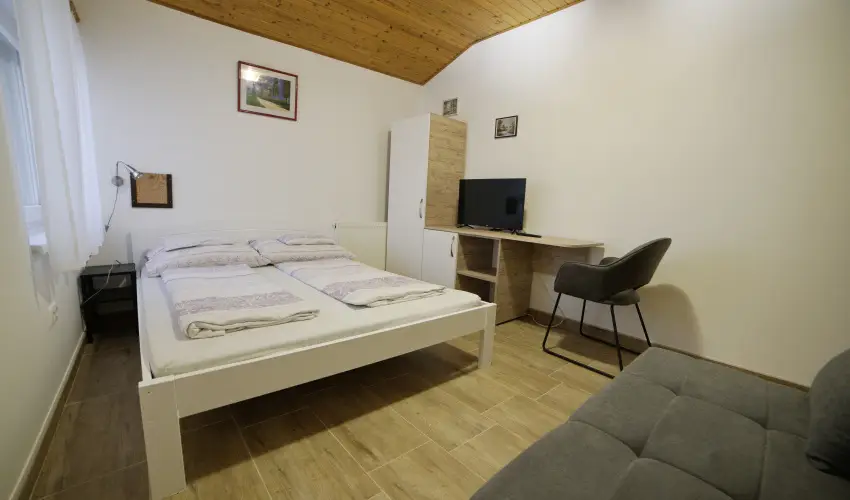 Tkert Fogad Nagymnyok - Mjus 1.