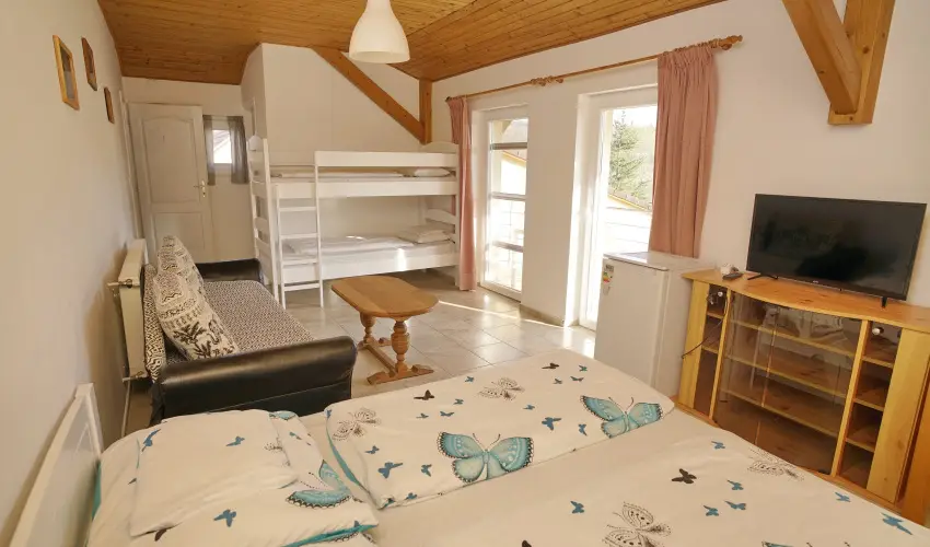 Tkert Fogad Nagymnyok - Mjus 1.