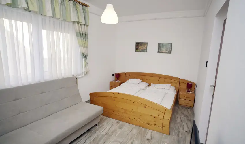 Tkert Fogad Nagymnyok - Mjus 1.