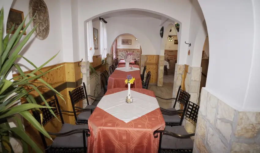 Tkert Fogad Nagymnyok - Mjus 1.