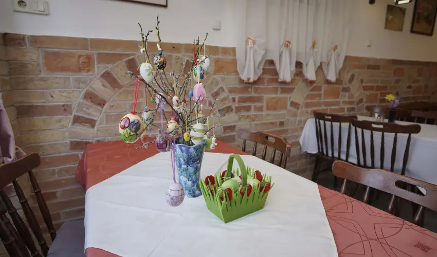 Tkert Fogad Nagymnyok - Mjus 1.