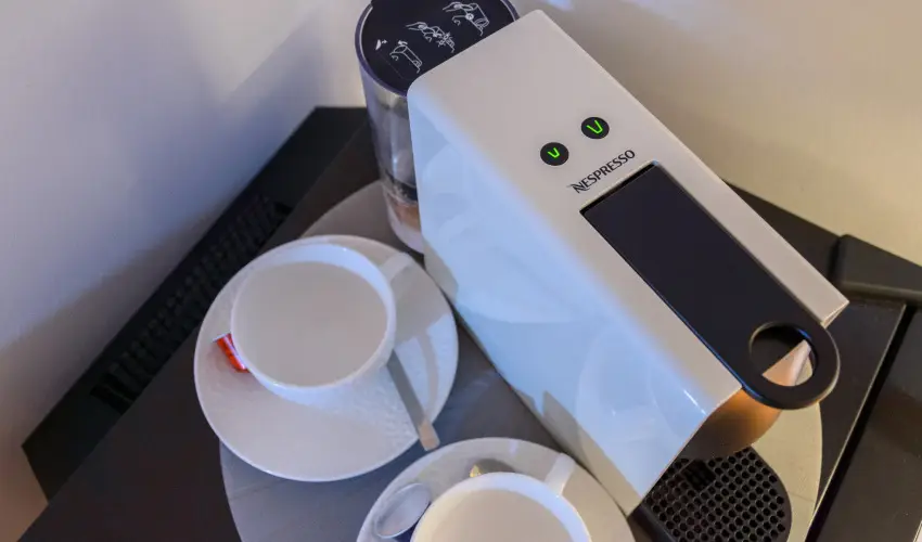 Tulipn Vendghz rvnyes - Mjus 1. (min. 2 j)