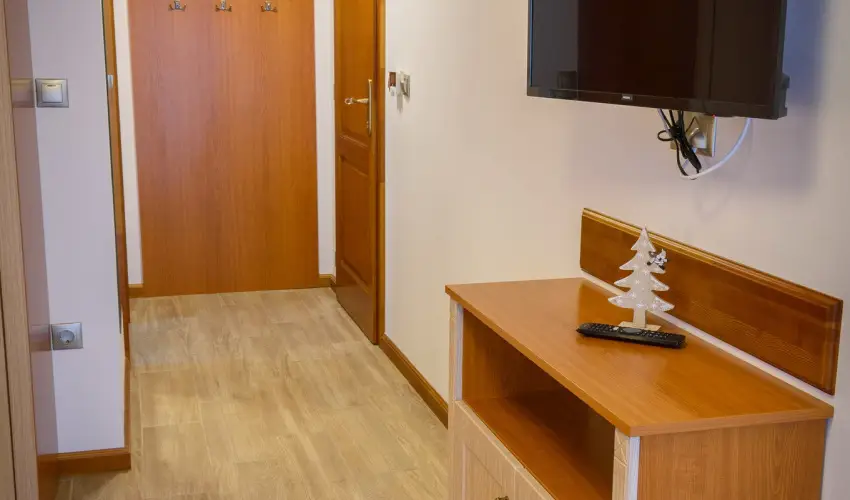 Tulipn Vendghz rvnyes - Mjus 1. (min. 2 j)