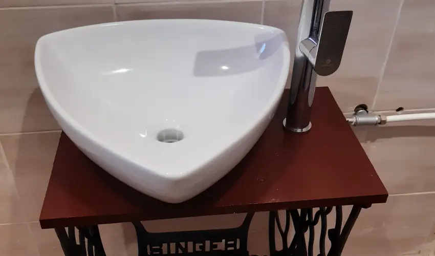 Tulip�nos Vend�gh�z �r - M�jus 1.