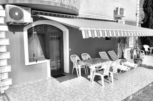 Unio Vend�gh�z 1. - M�jus 1.