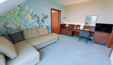 Vadvir�g Panzi� �gfalva