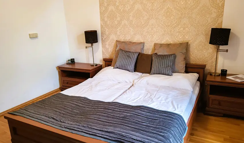 V�rosi Vend�gh�z Szentendre Szentendre - M�jus 1.