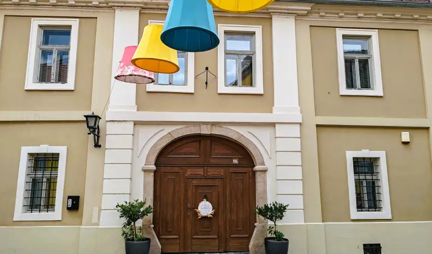V�rosi Vend�gh�z Szentendre Szentendre - M�jus 1.