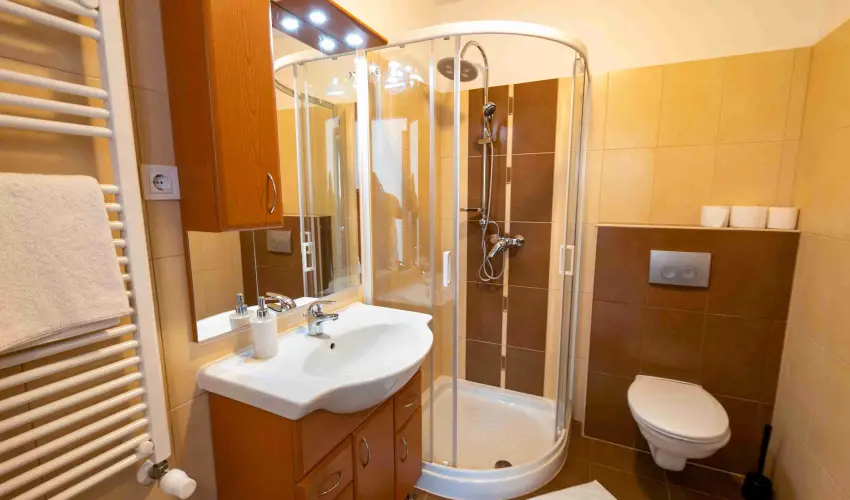 Veritas Apartmanhz Zamrdi - Mjus 1. (min. 4 j)